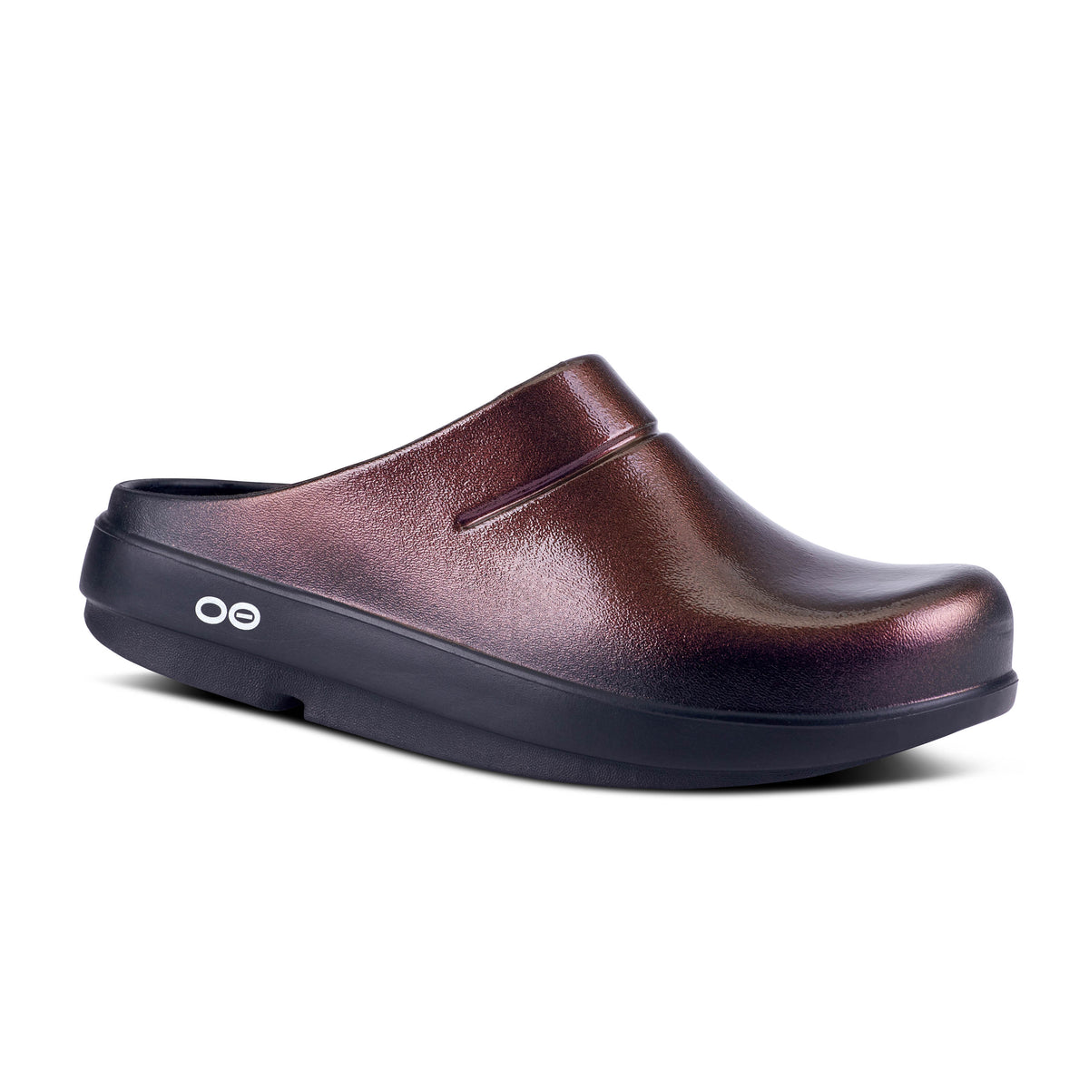 OOFOS Women s OOcloog Luxe Slip On Cabernet Trav s Outfitter