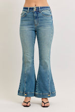 'Judy Blue Jeans' High Waisted Vintage Flare Jeans - Medium Wash