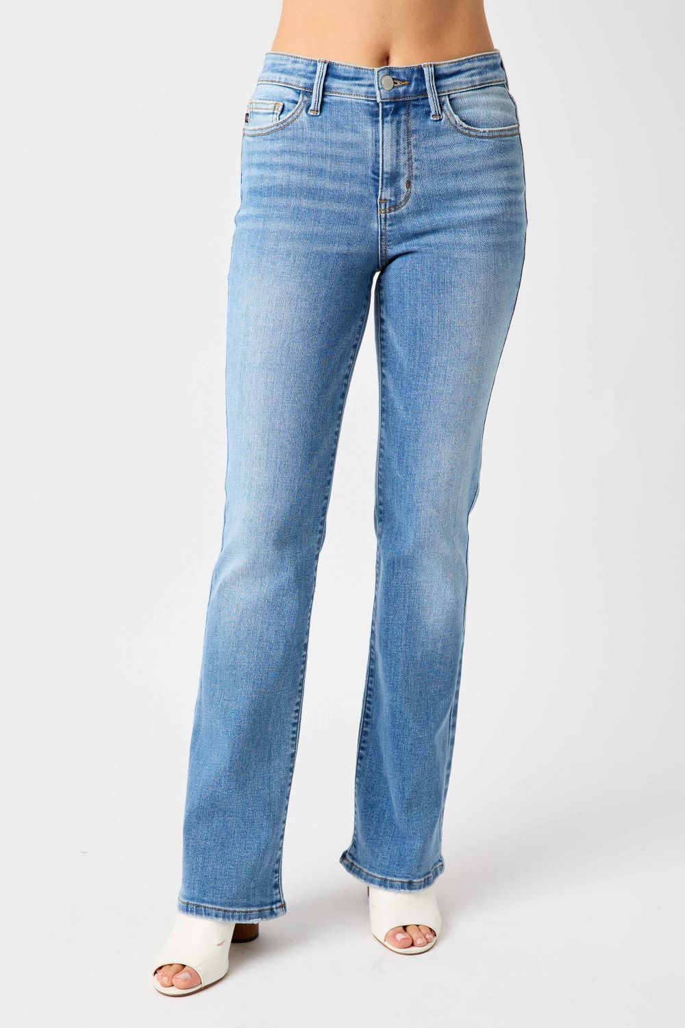 'Judy Blue' Women's Midrise Vintage Boot Cut - Medium Blue Wash (Ext. Sizes)