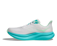 'HOKA' Women's Mach 6 - White / Cielo Blue