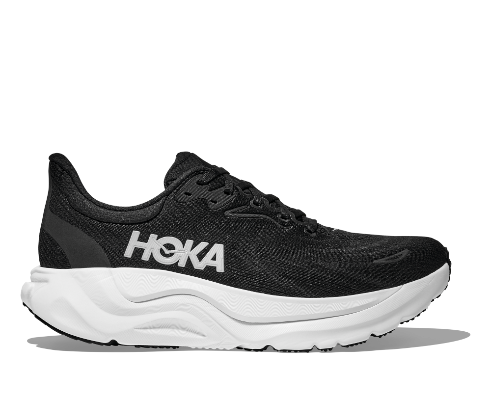 'HOKA' Women's Arahi 8 - Black / White (Wide)
