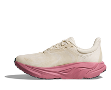 'HOKA' Women's Arahi 8 - Alabaster / Lingonberry