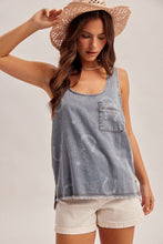 'Hem&Thread' Women's Printed Horseshoe Tank Top - Light Denim