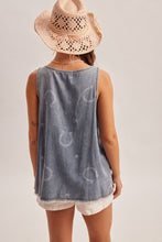 'Hem&Thread' Women's Printed Horseshoe Tank Top - Light Denim