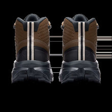 'On Running' Men's Cloudrock Mid WP - Earth / Black