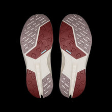 'On Running' Women's Cloudsurfer Trail 2 - Lily / Gardenia