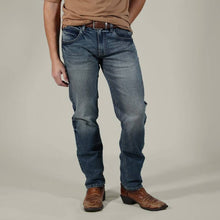 'KEY' Men's Aristocrat Lakin Straight Leg Jeans - Medium Wash