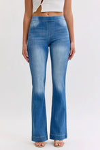'Cello' Women's Mid Rise Flare Jegging - Medium Blue