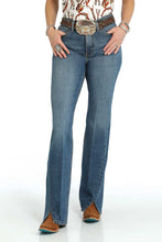'Cruel' Women's Skylar Flare Jeans - Indigo
