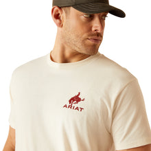 'Ariat' Men's Bronco Flag T-Shirt - Off White