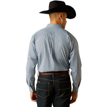 'Ariat' Men's Wrinkle Free Leonard Classic Fit - Light Blue