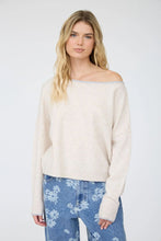 'Blu Pepper' Women's Off the Shoulder Long Sleeve Sweater - Oatmeal