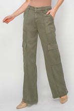 'Risen' Women's Wide Leg Cargo Pants - Olive