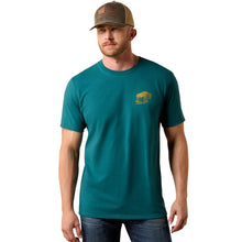 'ARIAT' Men's Bison Wander Flag Classic Fit T-Shirt - Mediterranean