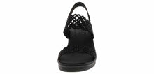 'Skechers' Women's Rumble On-Sassy Dayz Sandal - Black