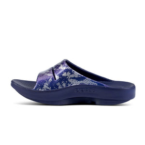 'OOFOS' Women's OOahh Slide Limited Edition - Navy / Silver / Silver Snake