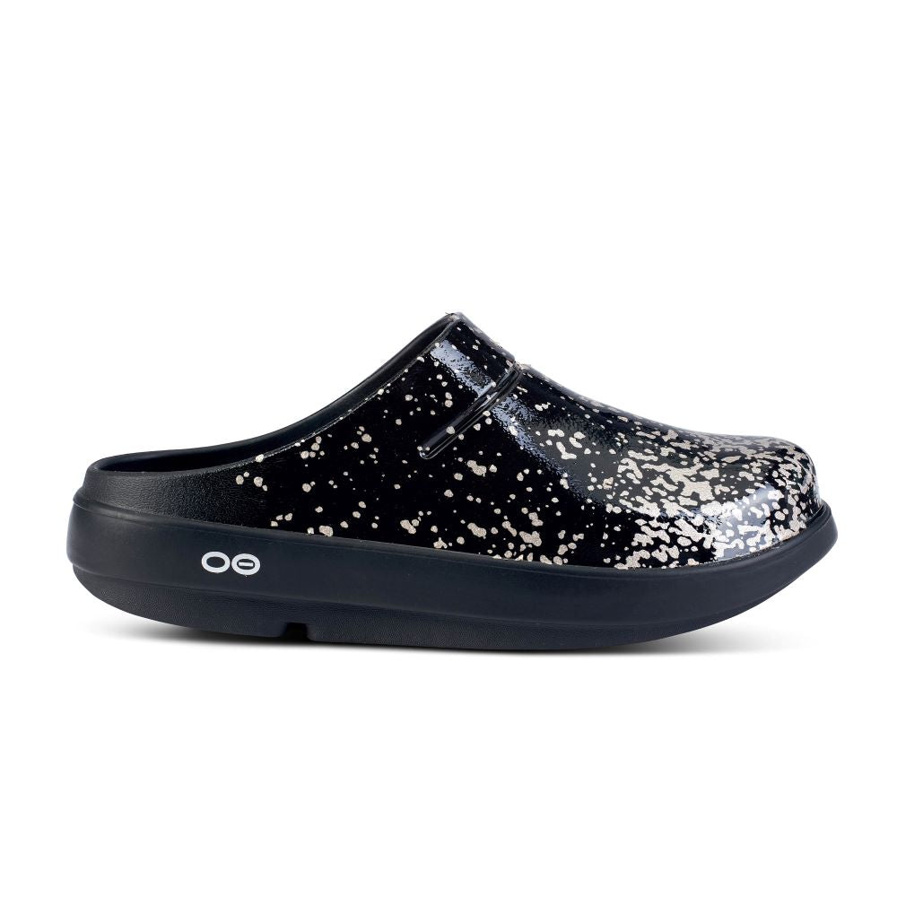 'OOFOS' Women's OOcloog Clog Limited Edition - Black / Champagne Pop ...