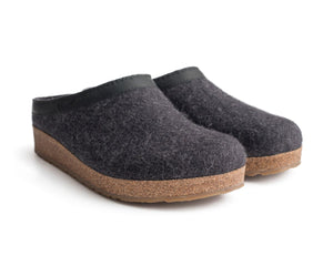 'Haflinger' Women's Grizzly Clog - Charcoal