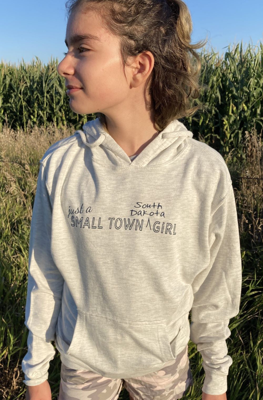 'ScratchPad Tees' Women's Small Town SD Hoodie - Oatmeal