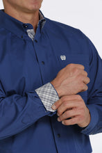 'Cinch' Men's Solid Stretch Classic Fit Button Down - Royal Blue